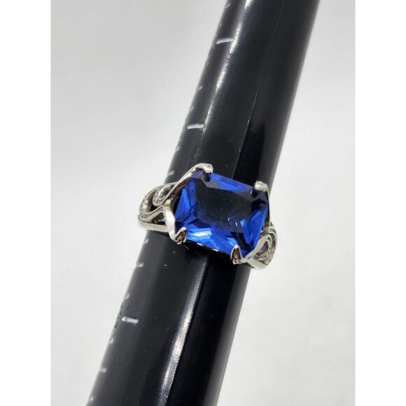 RINGS-DIAMOND CANDLE RINGS-Different Colors-Silver Tone-Lot of 3 All Size 7 - Picture 15 of 16